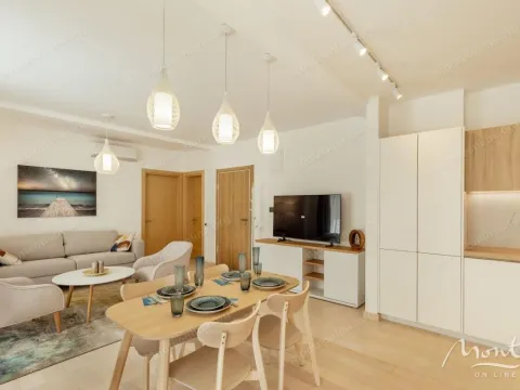 Prodaja, jednosoban stan, 65m², Herceg Novi, Crna Gora - image 13