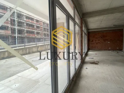 Izdavanje, poslovni prostor, 90m², Ljubović, Podgorica - image 9