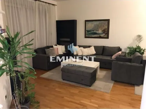 Izdavanje, četvorosoban stan, 100m², Crveni Krst, Beograd - image 1