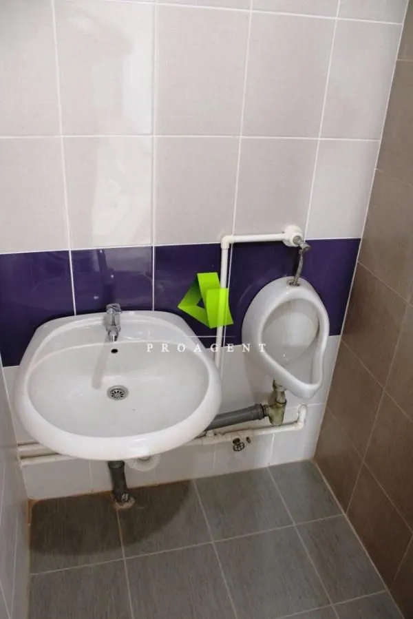 Rent, office space, 750m², Palilula, Niš