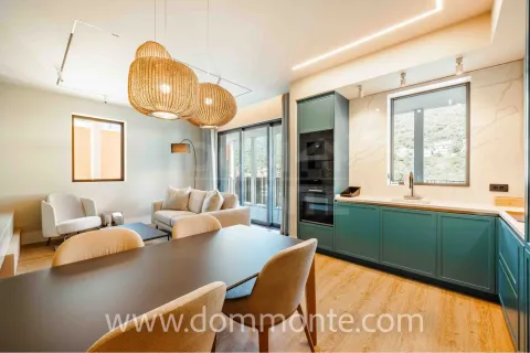 Rent, two bedroom apartment, 112m², Seljanovo, Tivat - image 4