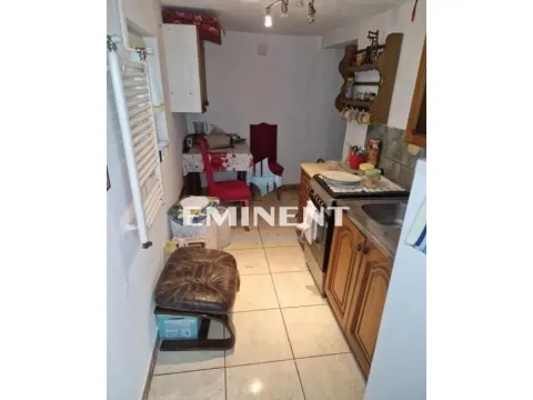 Prodaja, kuća, 219m², Altina, Beograd - image 20