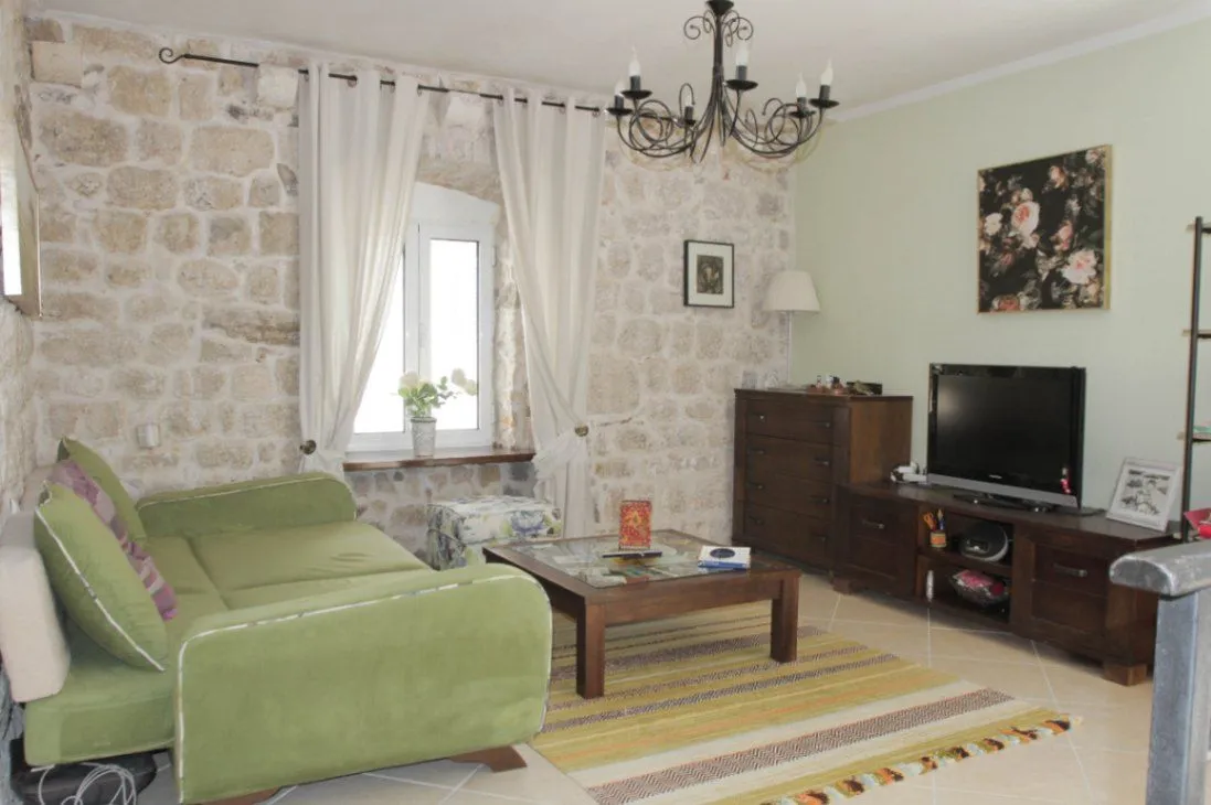 Prodaja, kuća, 100m², Prčanj, Kotor