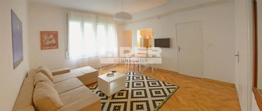 Sale, three bedroom apartment, 67m², Stari Grad, Beograd