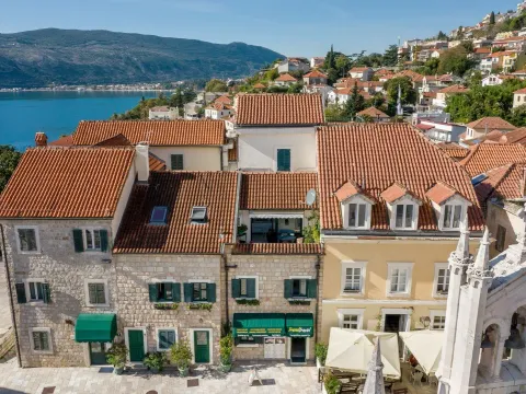 Sale, house, 198m², Centar, Herceg Novi - image 29