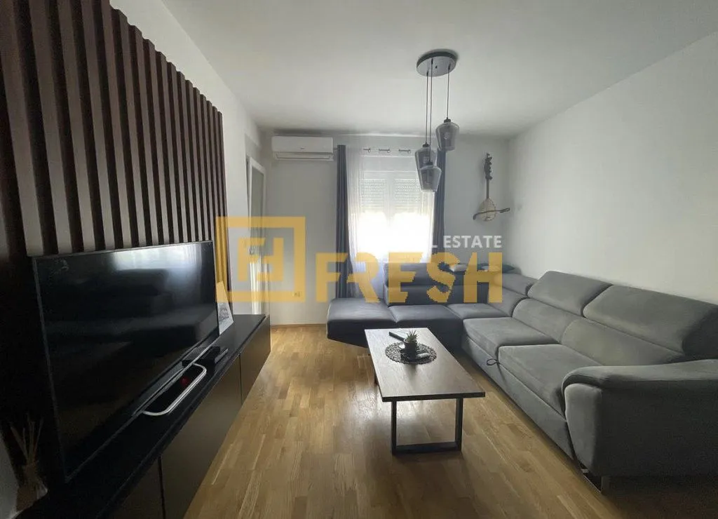 Rent, one bedroom apartment, 49m², Stari Aerodrom, Podgorica