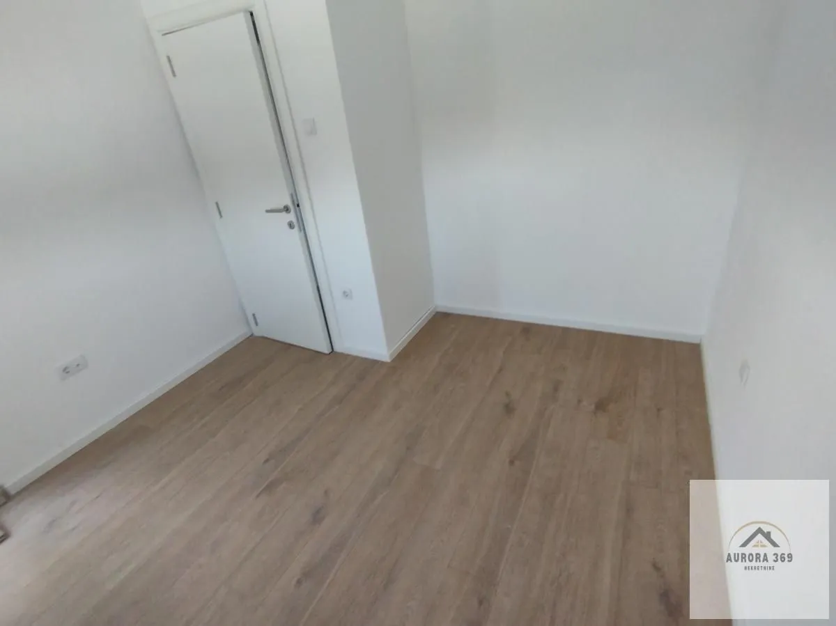 Sale, four bedroom apartment, 101m², Veternik, Novi Sad Sve Podlokacije