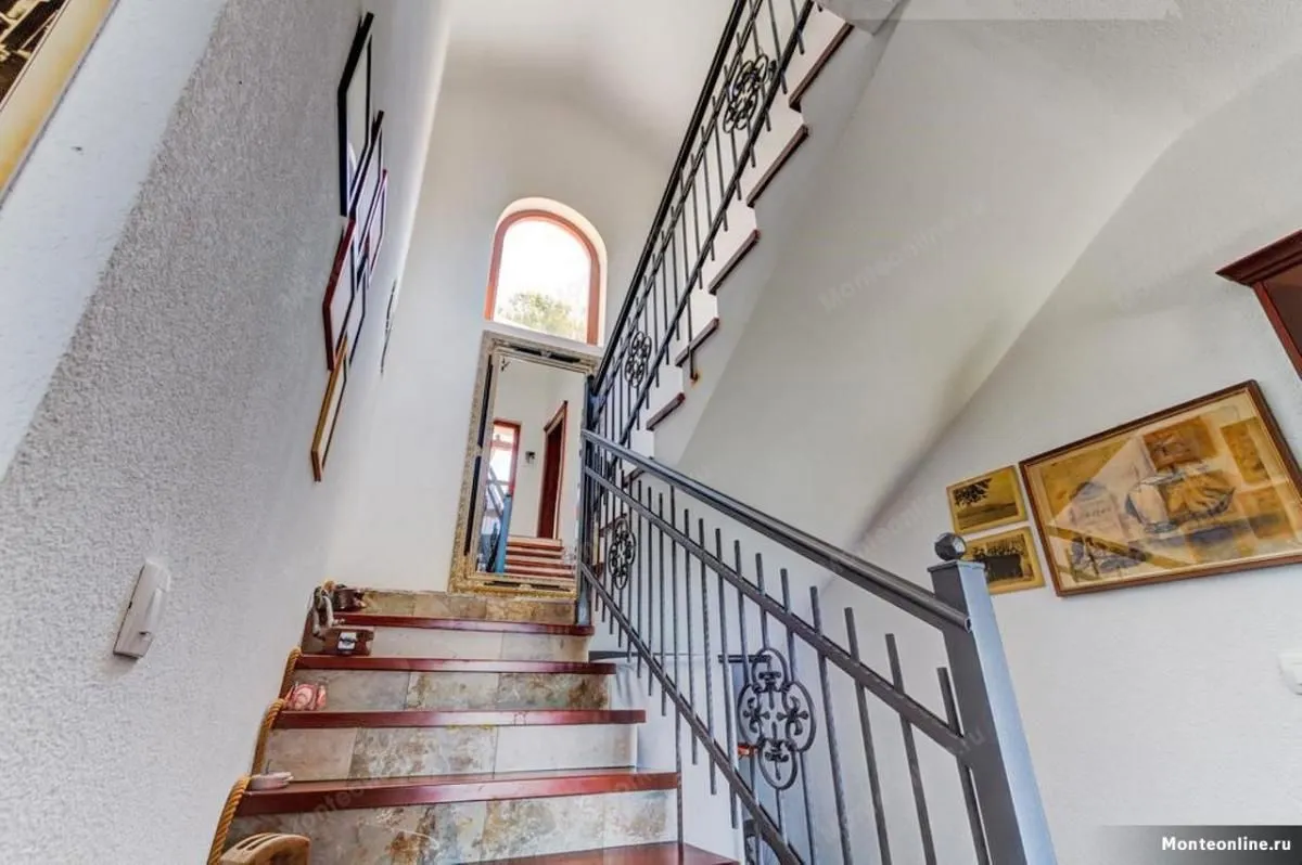 Sale, house, 220m², Zagora, Kotor