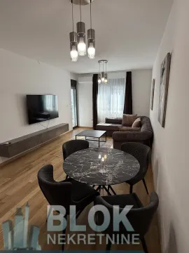 Izdavanje, jednosoban stan, 75m², New City, Podgorica - image 7
