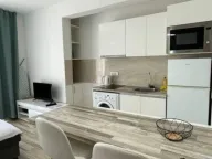 Izdavanje, stan, 22m², Bečići, Budva - image 1