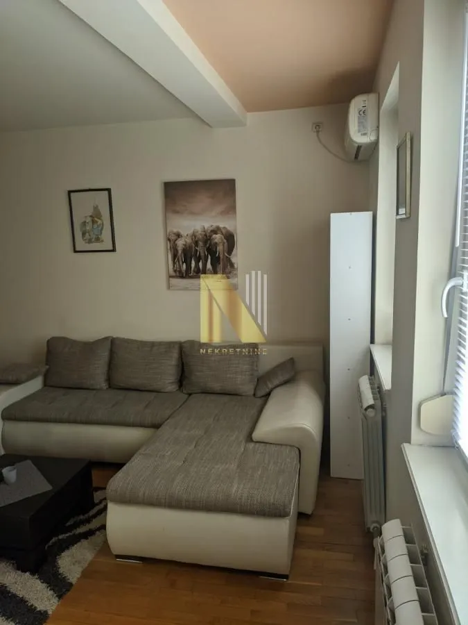 Izdavanje, dvosoban stan, 47m², Sajmište, Novi Sad