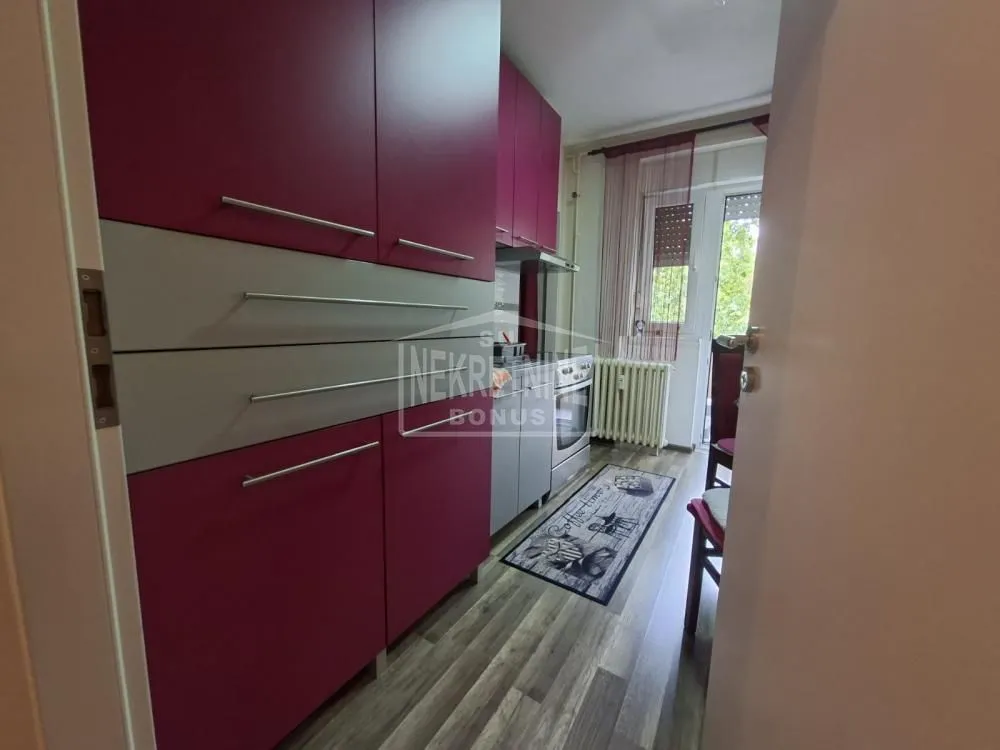 Prodaja, dvosoban stan, 52m², Radijalac, Subotica