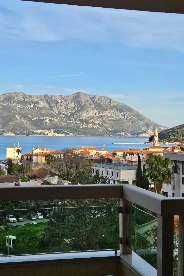 Prodaja, dvosoban stan, 61m², Babin Do, Budva