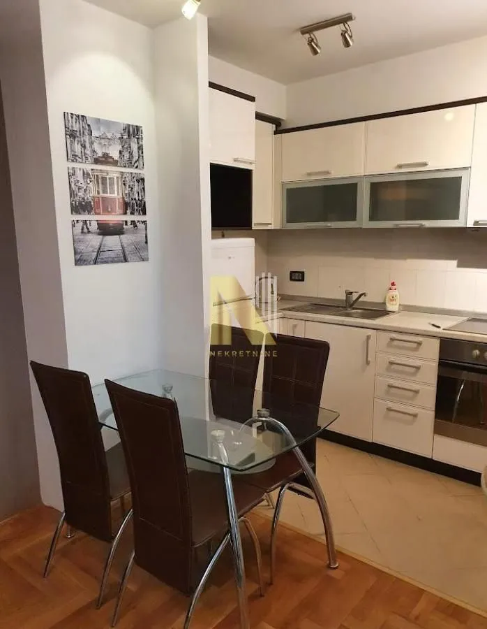 Izdavanje, dvosoban stan, 42m², Podbara, Novi Sad Sve Podlokacije