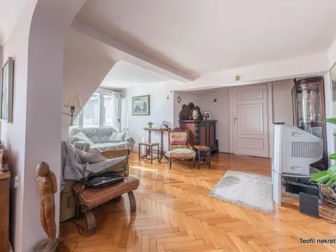 Prodaja, trosoban stan, 100m², Vračar, Šid - image 17