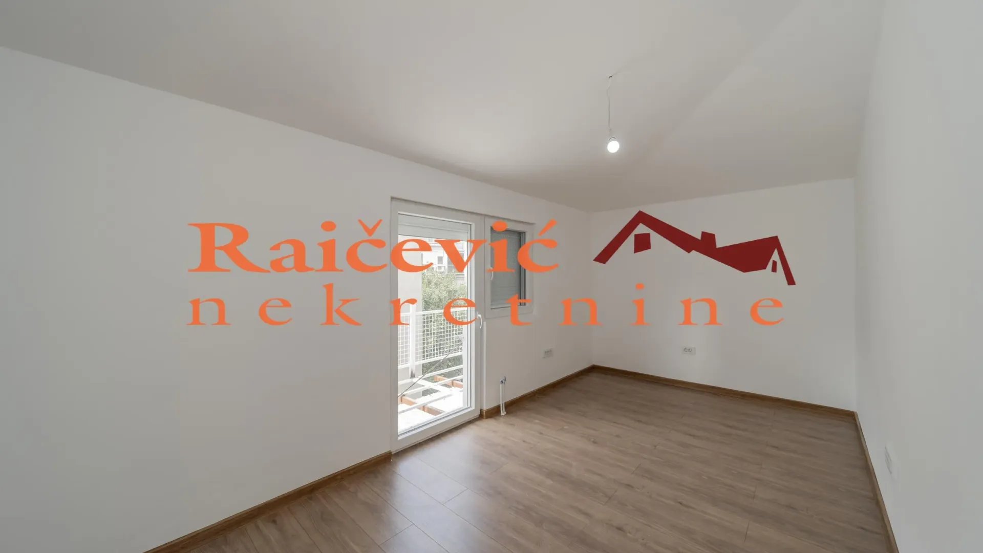 Prodaja, trosoban stan, 83m², Profesorska Kolonija, Palilula Sve Podlokacije
