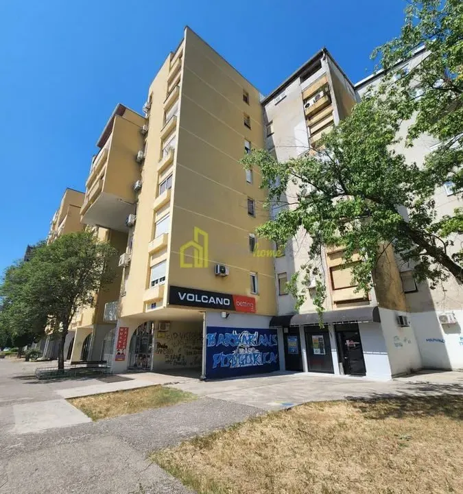 Rent, office space, 150m², Blok 5, Podgorica