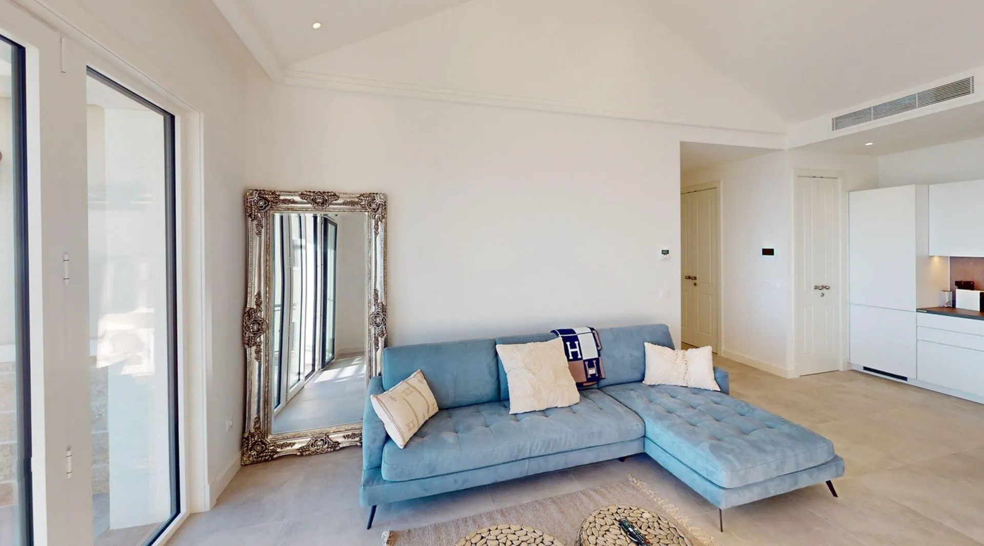 Prodaja, jednosoban stan, 72m², Luštica Bay, Tivat
