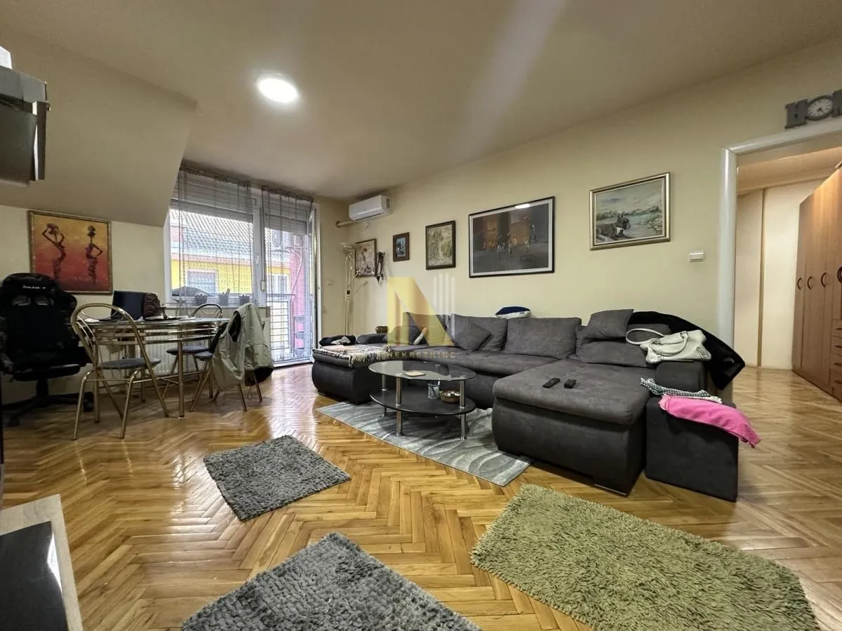 Sale, four bedroom apartment, 80m², Grbavica, Novi Sad Sve Podlokacije