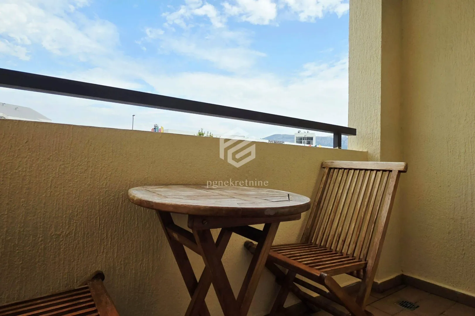 Prodaja, jednosoban stan, 41m², Stari Aerodrom, Podgorica