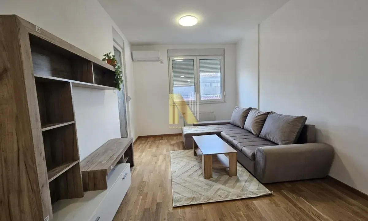 Rent, one bedroom apartment, 42m², Avijatičarsko naselje, Novi Sad Sve Podlokacije