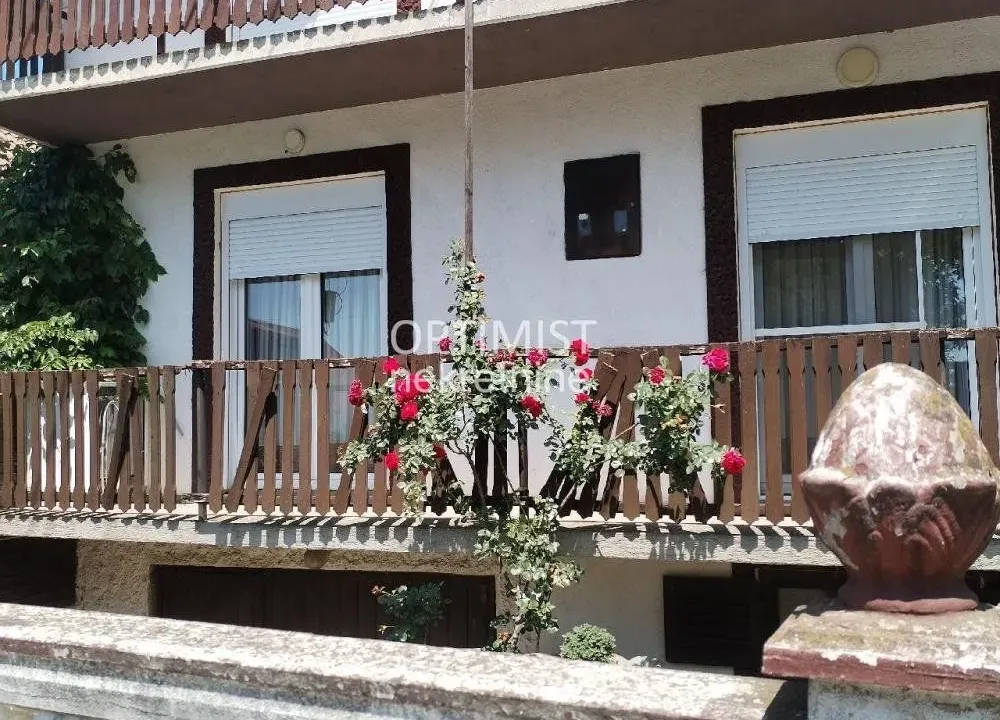 Sale, house, 264m², Progar, Surčin
