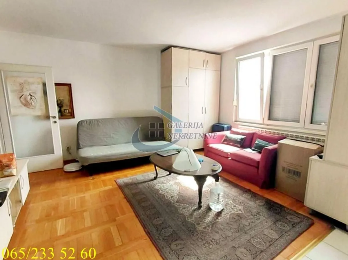 Prodaja, jednosoban stan, 33m², Dušanovac, Voždovac Sve Podlokacije