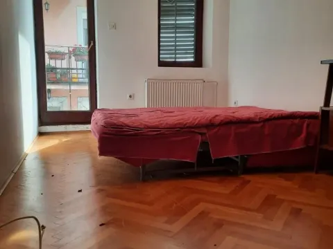 Sale, house, 246m², Zemun Sve Podlokacije, Beograd - image 10