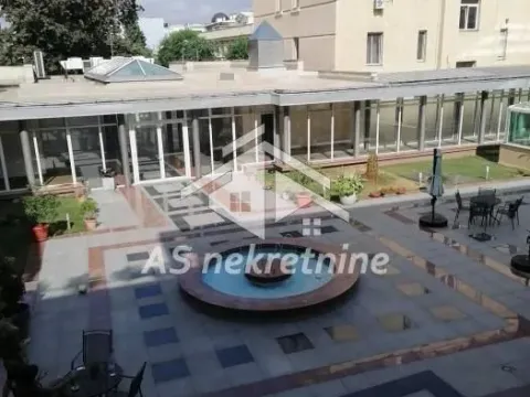 Izdavanje, trosoban stan, 126m², Vukov Spomenik, Zvezdara Sve Podlokacije - image 22