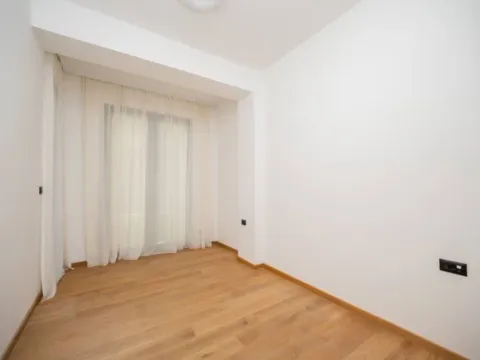 Rent, two bedroom apartment, 86m², Central Point, Podgorica - image 6