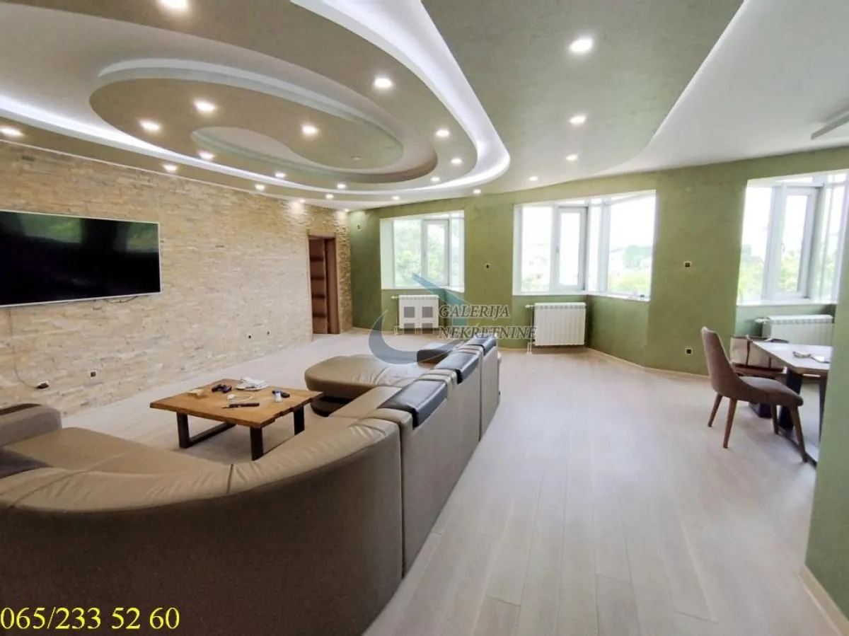 Rent, apartment, 165m², Čukarica, Beograd
