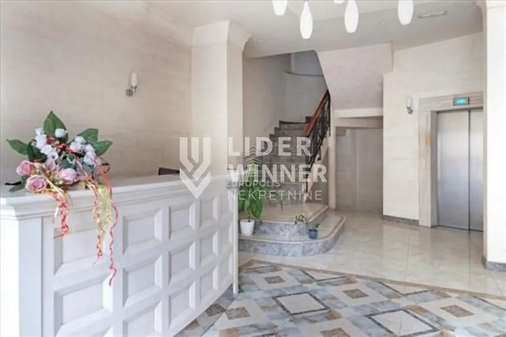 Sale, three bedroom apartment, 87m², Crveni Krst, Beograd