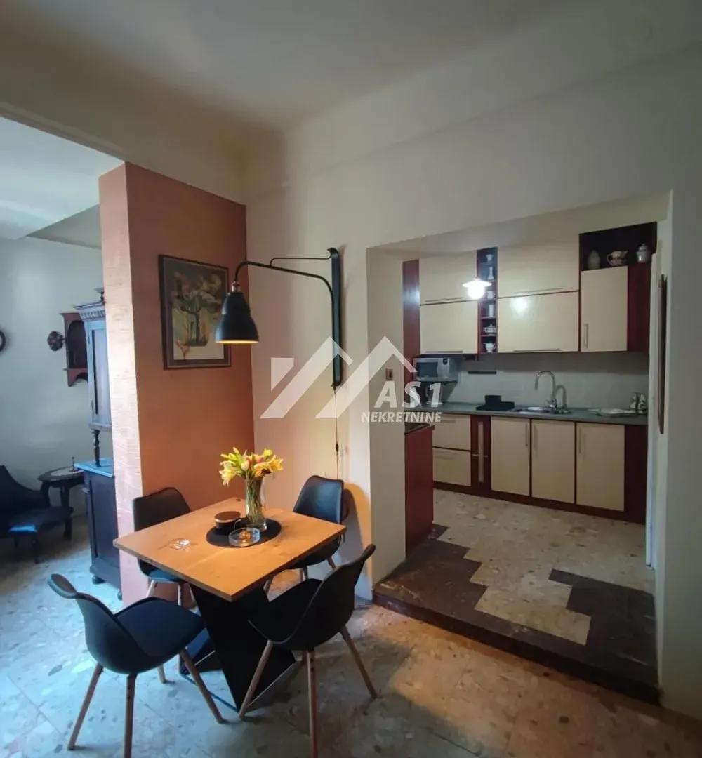 Izdavanje, trosoban stan, 80m², Podbara, Novi Sad Sve Podlokacije