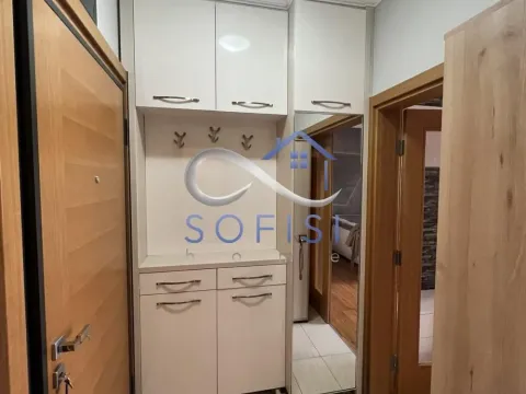 Izdavanje, trosoban stan, 64m², Centar, Novi Sad - image 18