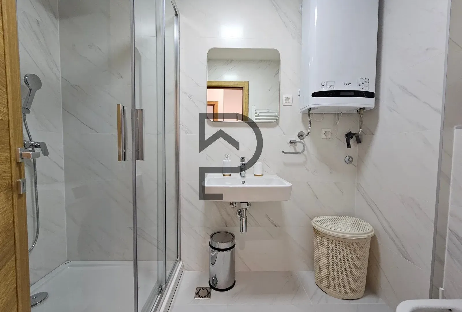 Prodaja, jednosoban stan, 44m², New City, Podgorica
