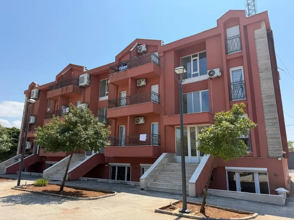Rent, one bedroom apartment, 38m², Krivi Most, Podgorica