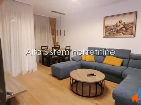 Stan in Cvetkova Pijaca
