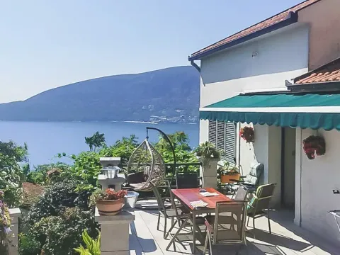Prodaja, kuća, 296m², Herceg Novi, Crna Gora - image 1
