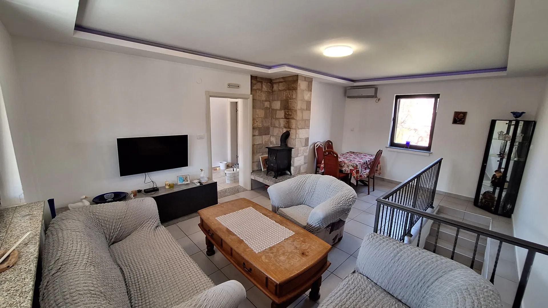 Izdavanje, kuća, 110m², Stari Aerodrom, Podgorica