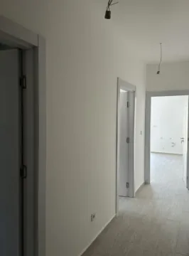Prodaja, jednosoban stan, 45m², Bečići, Budva - image 2