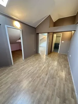 Izdavanje, četvorosoban stan, 103m², Nova Detelinara, Novi Sad Sve Podlokacije - image 11