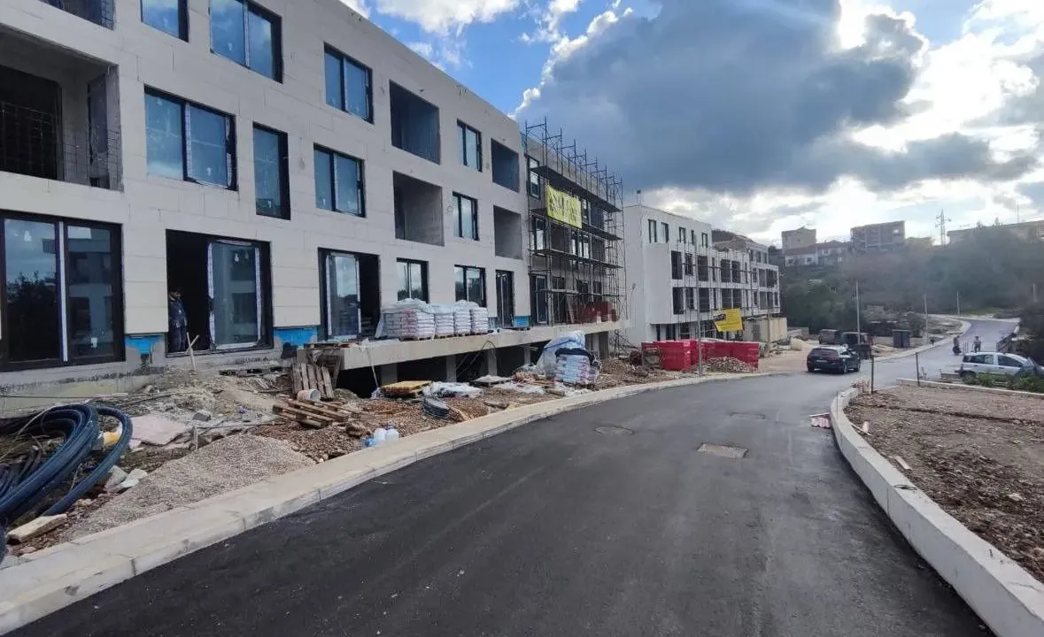 Prodaja, stan, 5502m², Tivat, Crna Gora