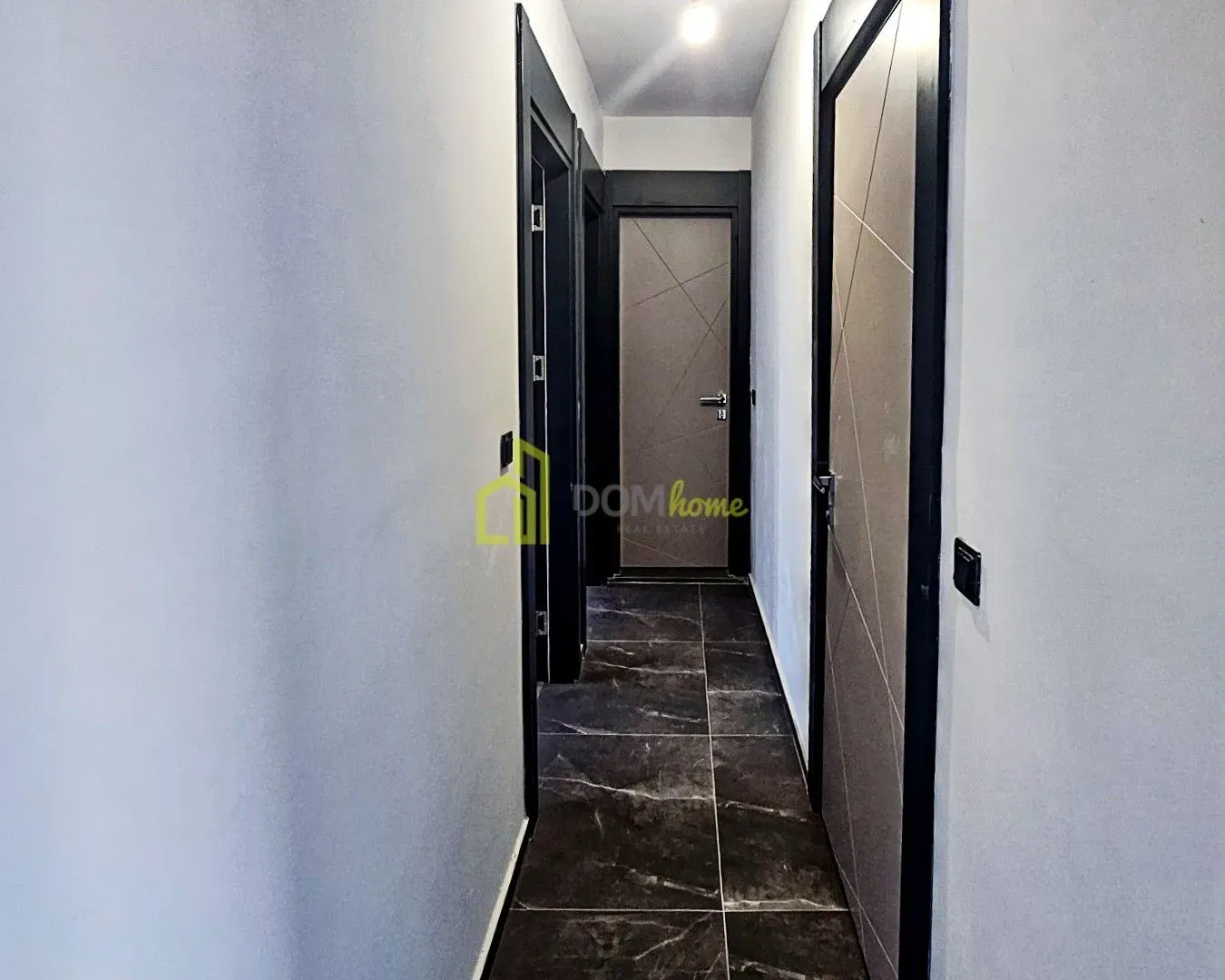 Sale, two bedroom apartment, 78m², Sveti Stefan, Budva