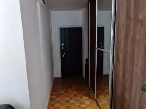 Sale, two bedroom apartment, 62m², Zemun Kalvarija, Zemun Sve Podlokacije - image 9