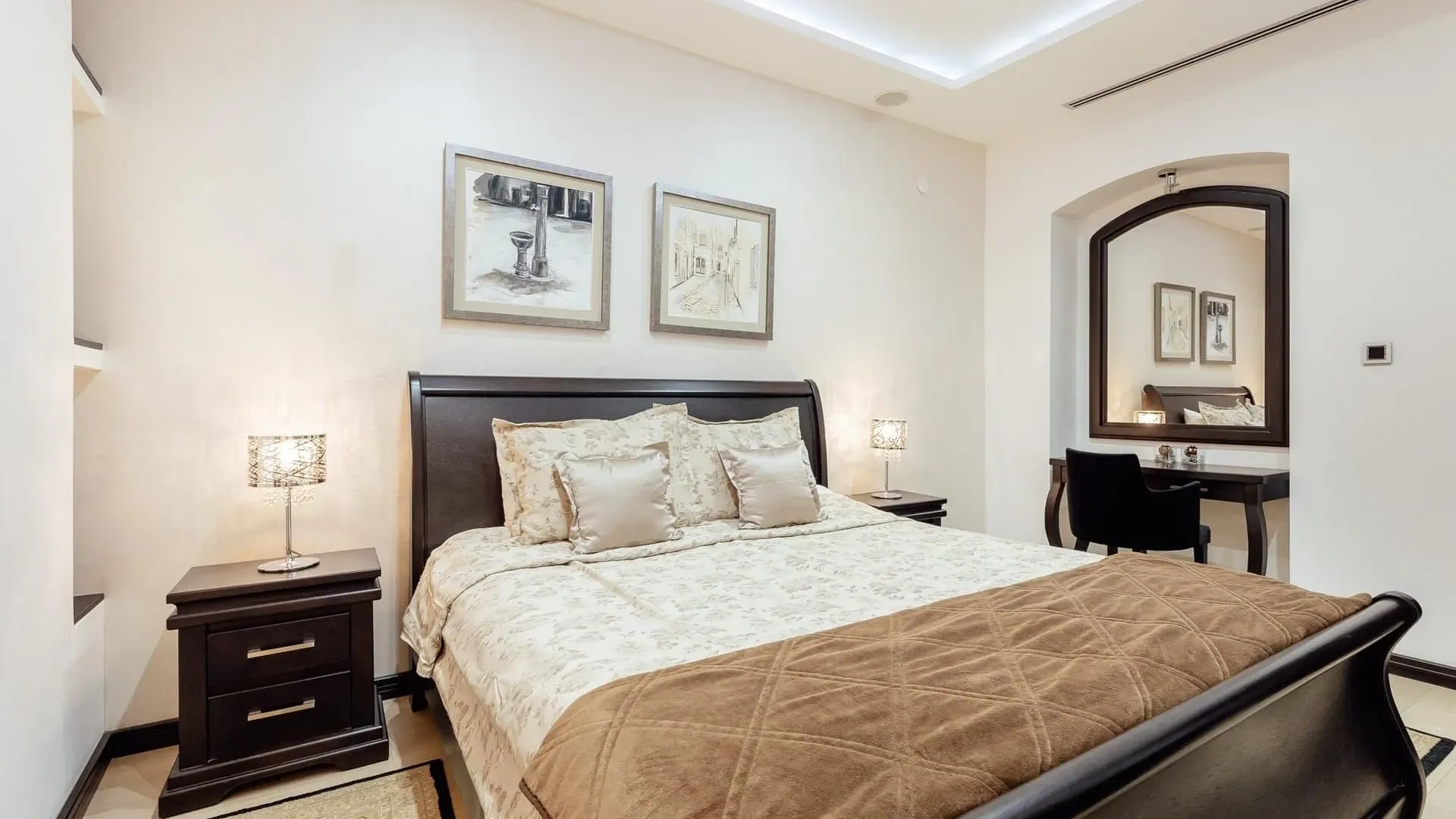 Prodaja, dvosoban stan, 117m², Stari Grad Kotor, Kotor