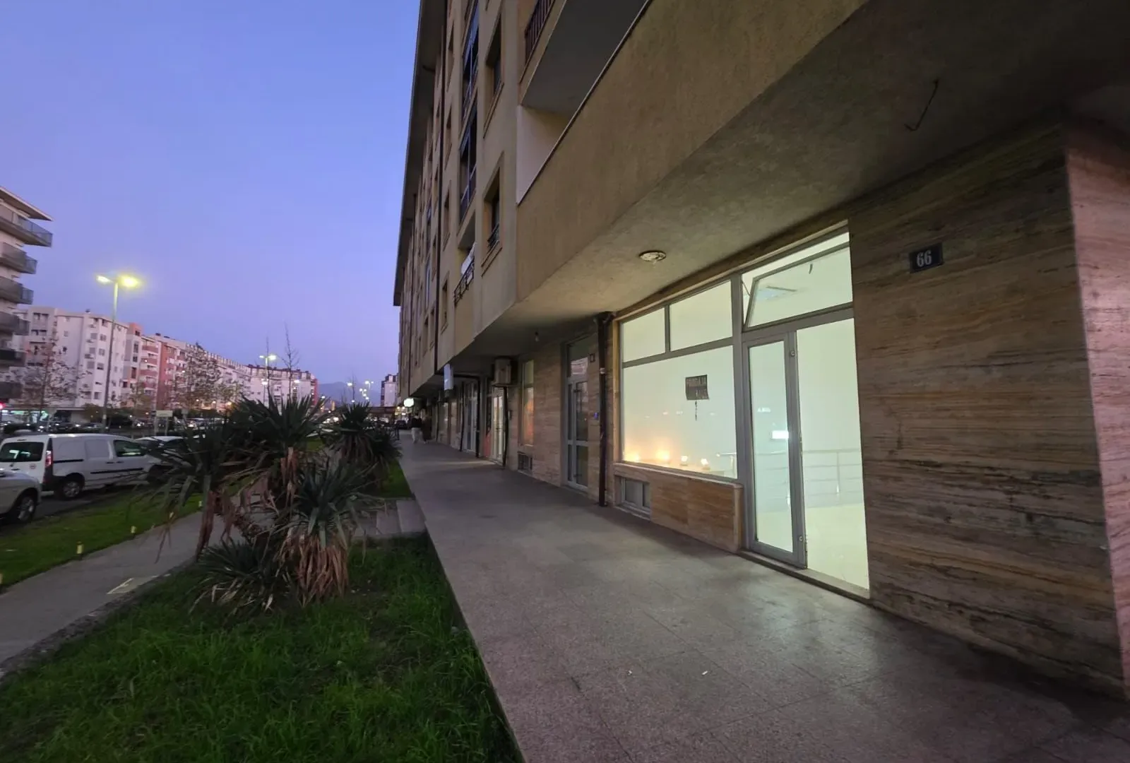Sale, office space, 82m², Podgorica, Crna Gora