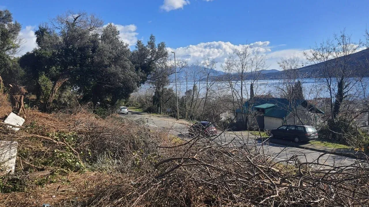 Sale, land lot, 450m², Đenovići, Herceg Novi