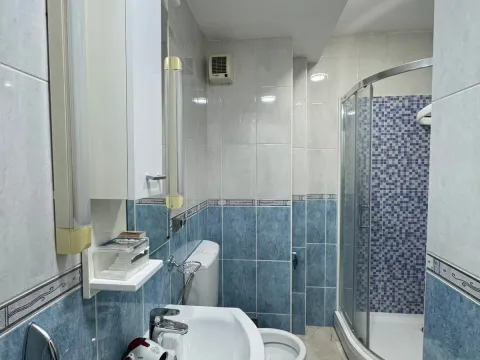 Rent, three bedroom apartment, 95m², Blok 5, Podgorica - image 9