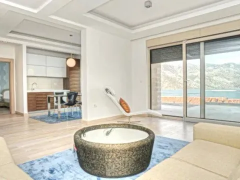 Prodaja, stan, 47m², Morinj, Kotor - image 7