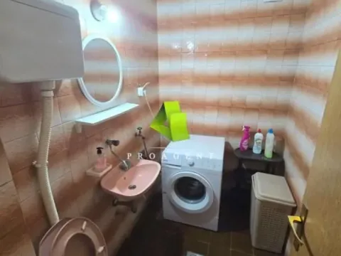 Sale, three bedroom apartment, 81m², Medijana, Niš - image 8